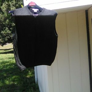 GEOFFREY Beene Wool Sweater